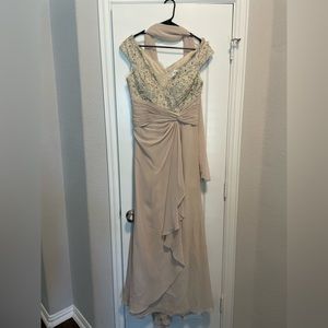 Montage mother of the bride dress